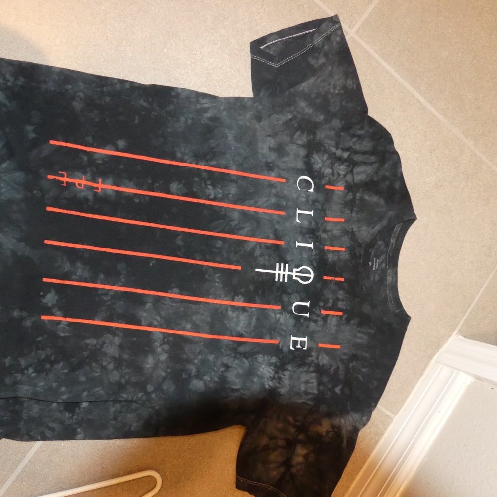 CLIQUE Twenty One Pilots Band T-Shirt